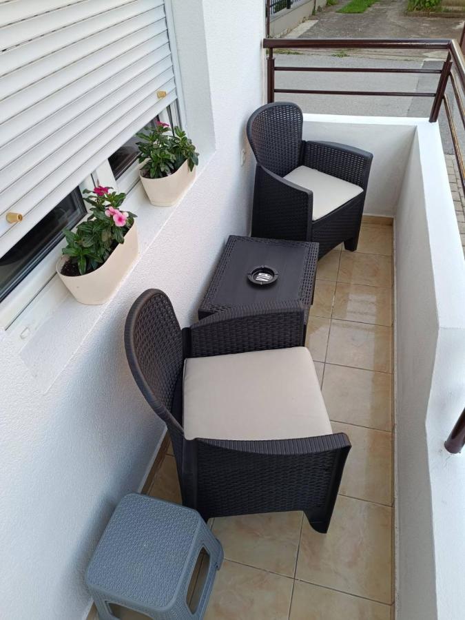 Finesi Apartments 3 Охрид Екстериор снимка